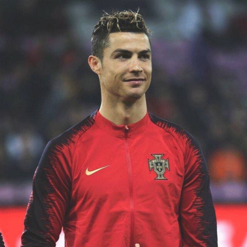 不讳地指出 不讳地指出